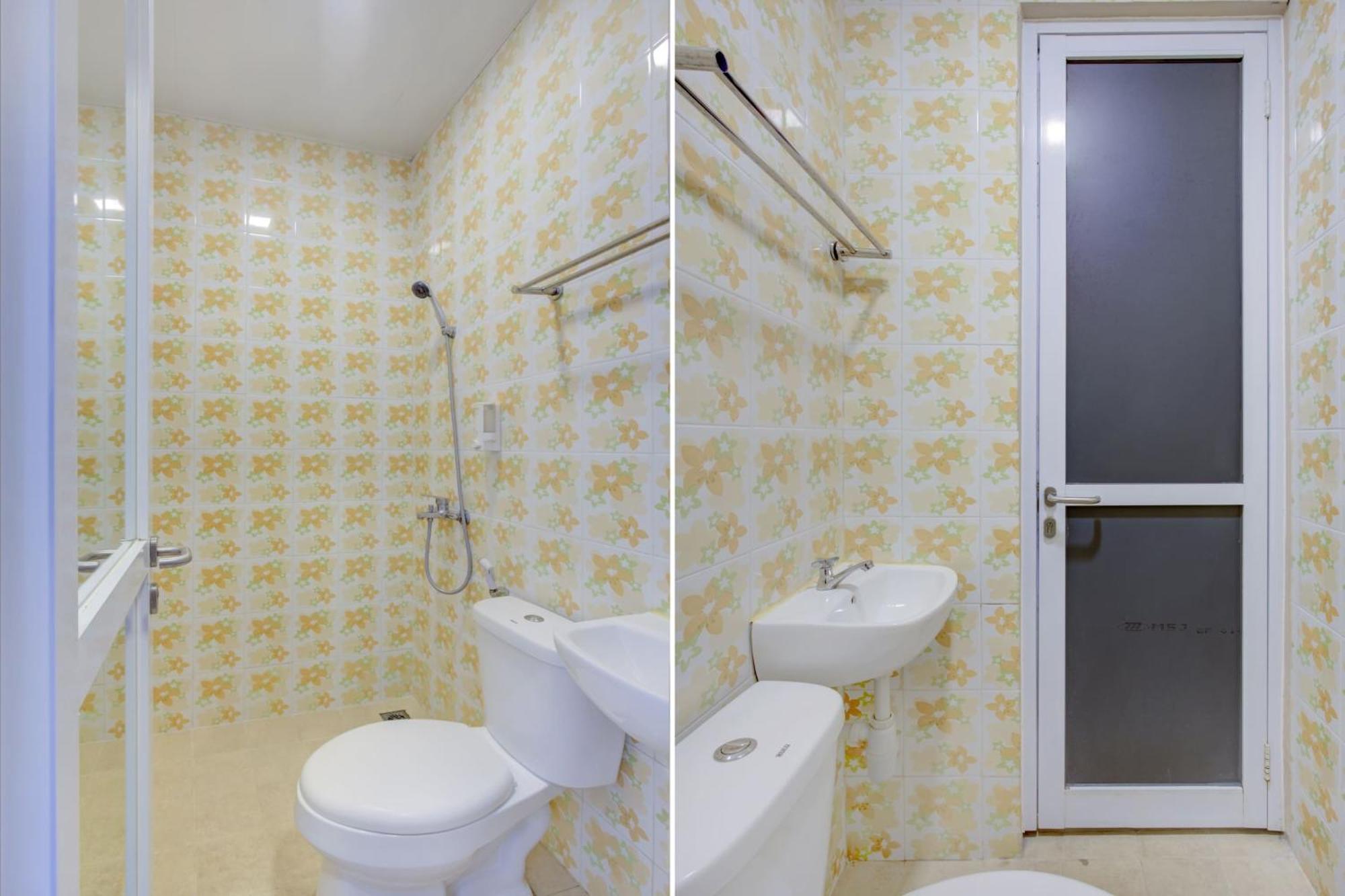 OYO 4005 Bunga Dahlia Guest House Jakarta Exterior foto